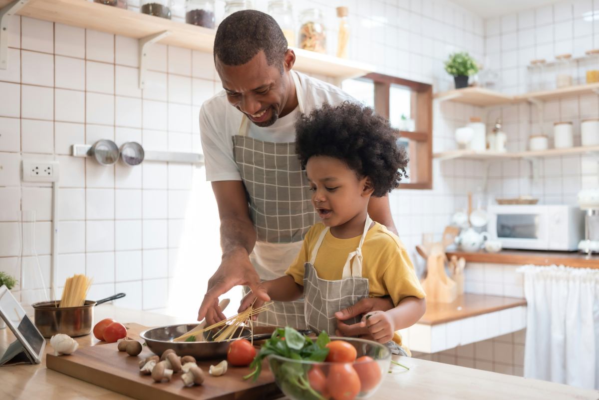 Home Cooking for Beginners: Essential Skills Everyone Should Learn