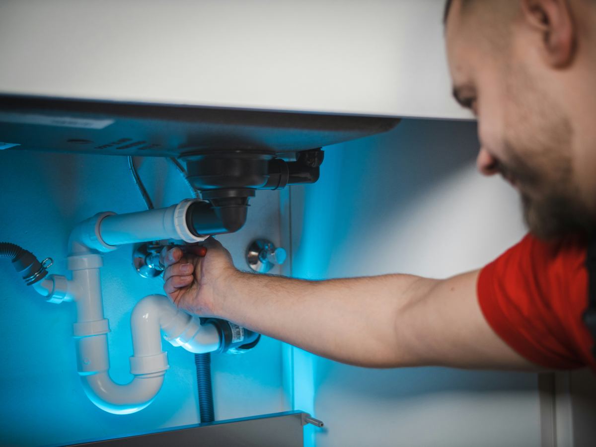 Plumbing Warning Signs You Should Never Ignore